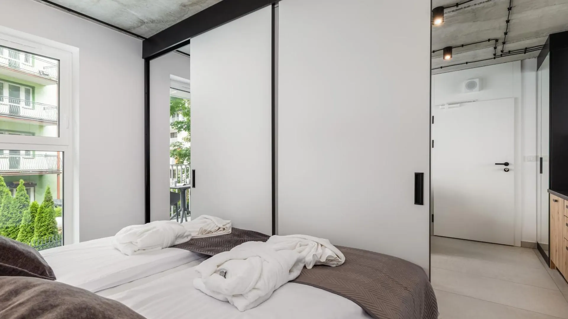 Green Port Spa Apartments By Jantar Apartamenty Kolberg Polen
